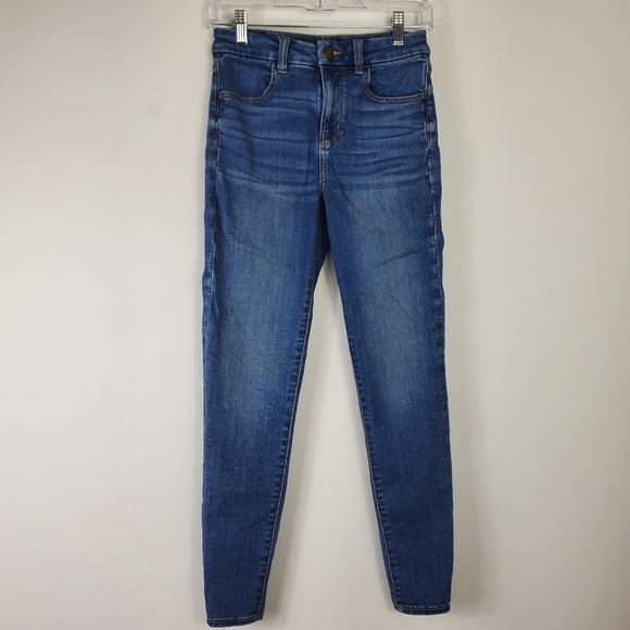 American Eagle Outfitters Denim - American Eagle Curvy Hi Rise Jegging Womens Size 2 Next Level Stretch Comfort